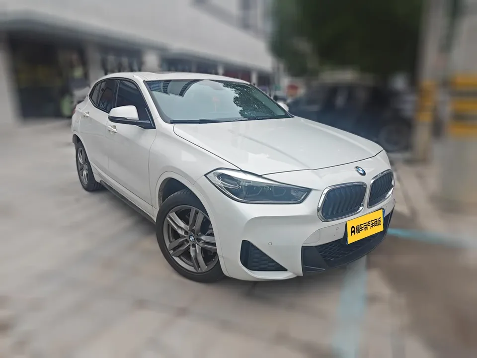 BMW X2 sDrive25i M Sport Package 2022 — миниатюра 3