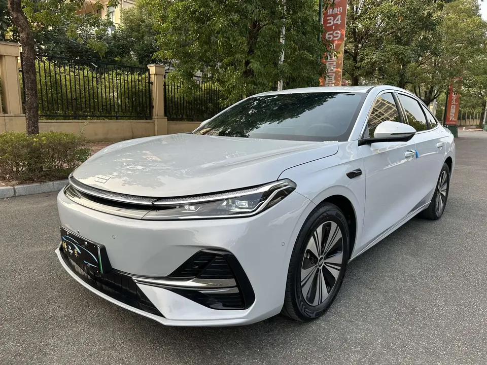 Geely Galaxy A7 PHEV 2025