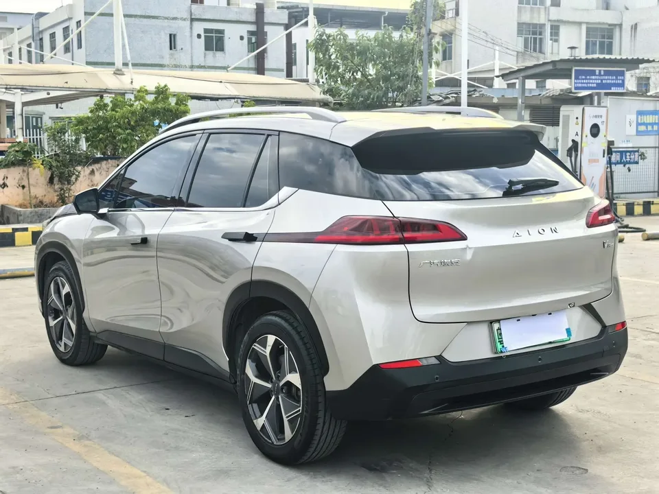 AION V AION V Plus 70 Smart Edition Lithium Iron Phosphate 2022 — миниатюра 2