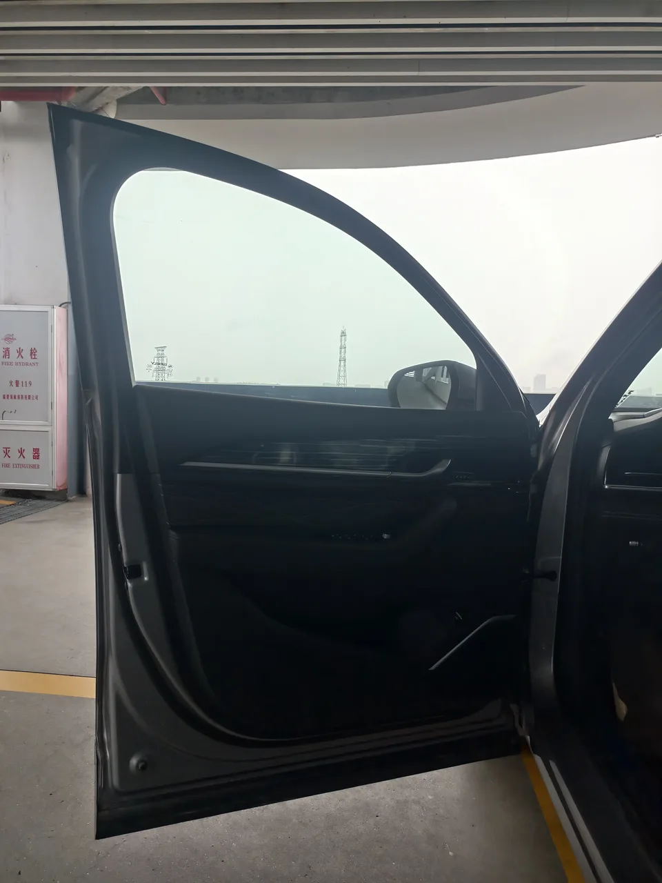 Geely Monjaro 2.0TD DCT EVO 2WD Changfeng Edition 2026 — миниатюра 4