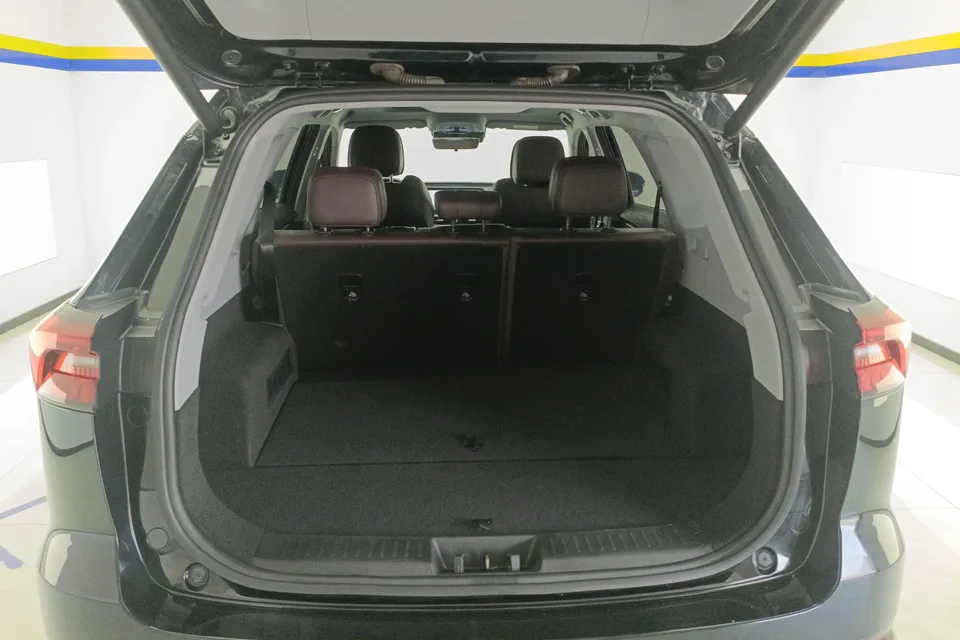 Chery Tiggo 8 Pro Tiggo 8 PRO 2024 Champion Edition 390T 2WD Proud Edition 5-seater 2024 — миниатюра 5