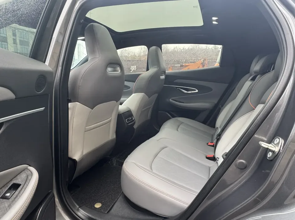 Changan UNI-T Changan UNI-T 2022 1.5T flagship model 2022 — миниатюра 3