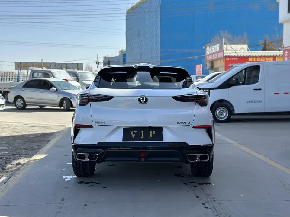 Changan UNI-T Second Generation 1.5T Premium Edition 2023 — миниатюра 2