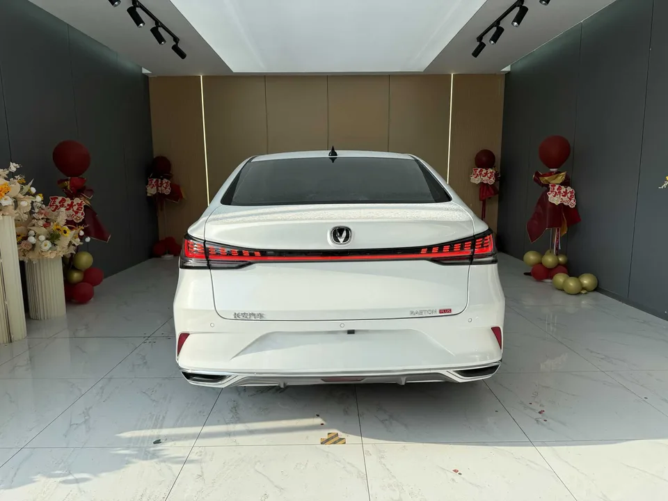 Changan Ruicheng PLUS Ruicheng PLUS 2023 1.5T DCT Premium Edition 2023 — миниатюра 2