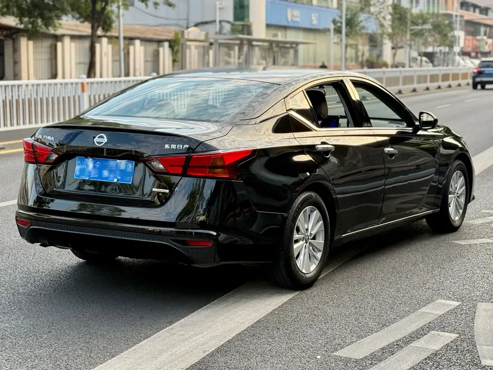 Nissan Altima Teana 2021 Teana 2021 2.0L XE Fashion Edition 2022 — thumbnail 4