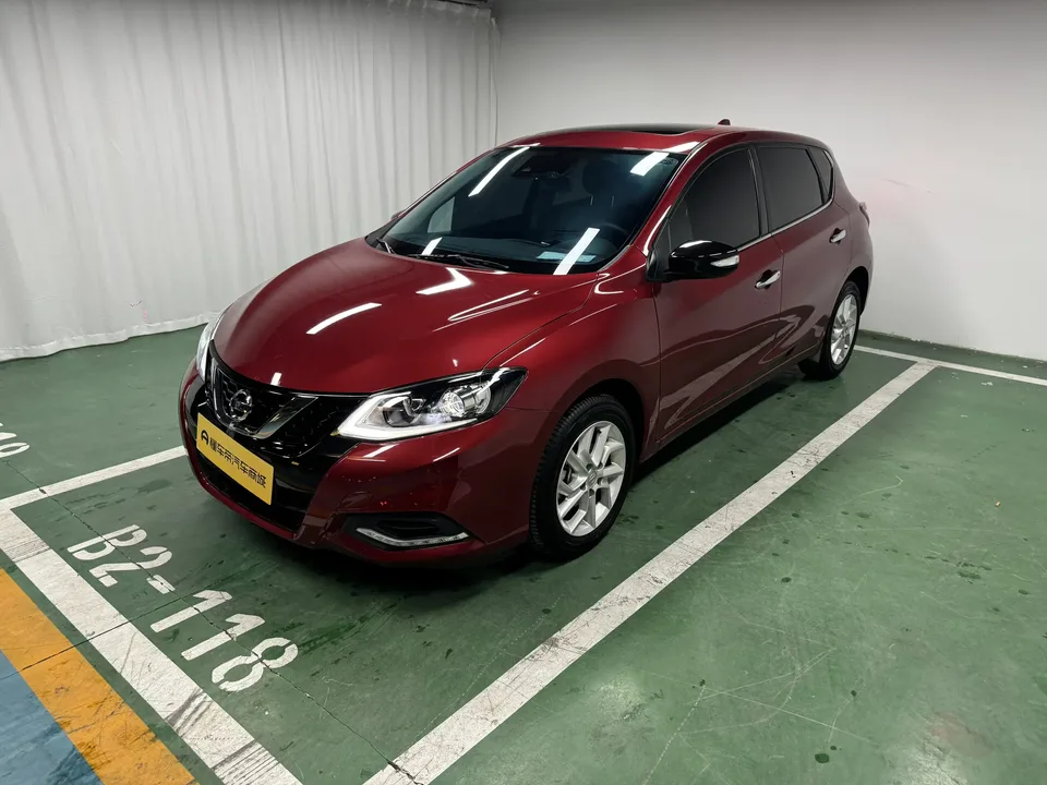 Nissan Tiida 2023