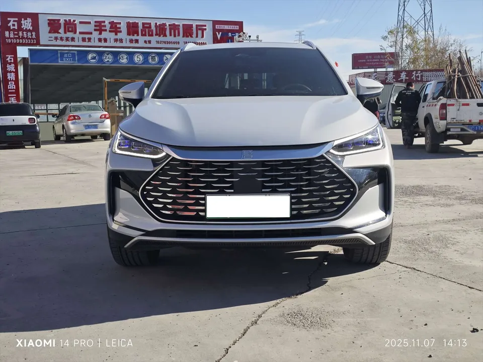 BYD Tang DM 2025