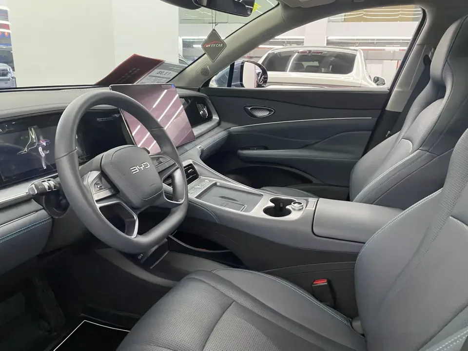 BYD Sea Lion 07DM DM-i 150KM Pilot+ Edition 2025 — миниатюра 3