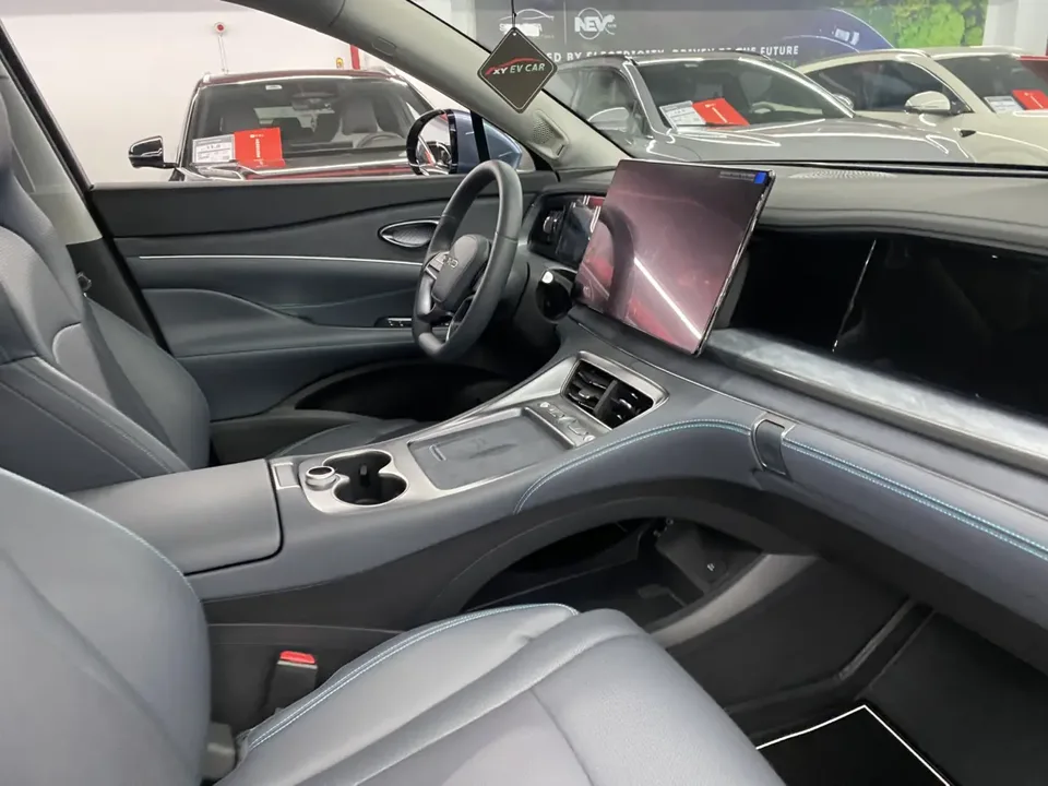 BYD Sea Lion 07DM DM-i 150KM Pilot+ Edition 2025 — миниатюра 5