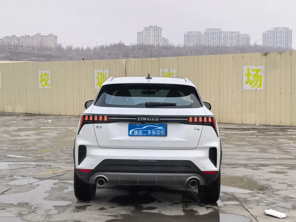 Lynk & Co 06 Lynk & Co 06 2023 Remix 1.5T Halo 2023 — миниатюра 2
