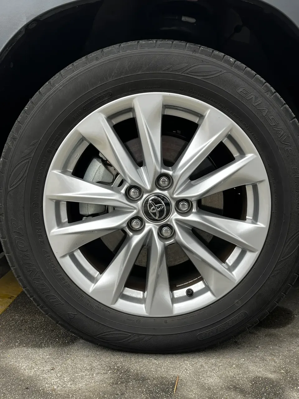 Toyota CorollaCross 2.0L Intelligent Electric Hybrid Dual Engine Pioneer Edition 2025 — миниатюра 3