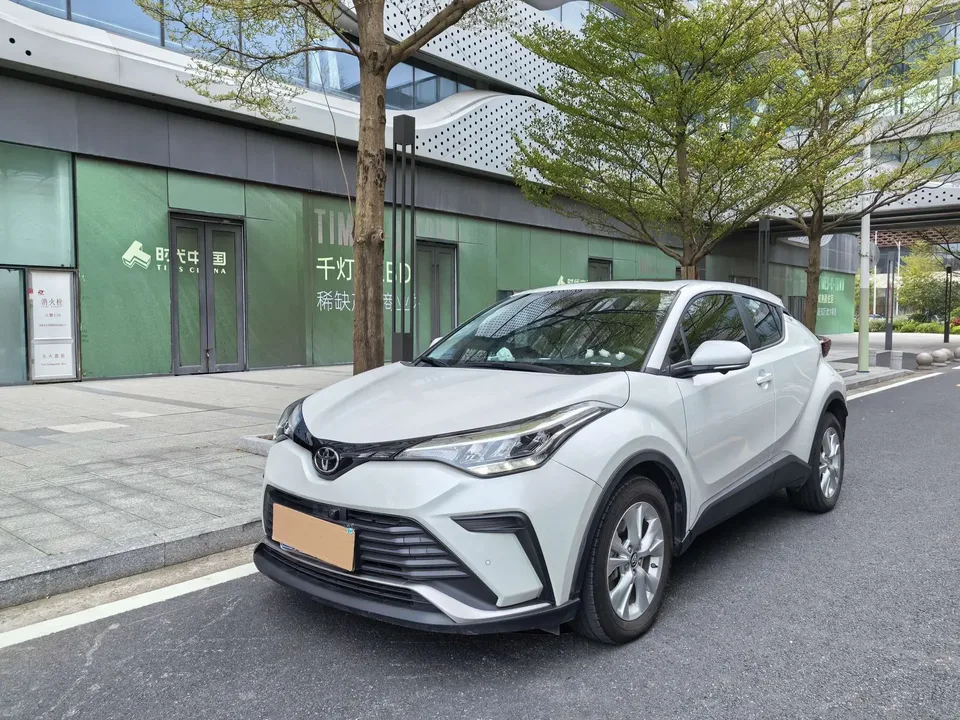 Toyota C-HR Hybrid 2022