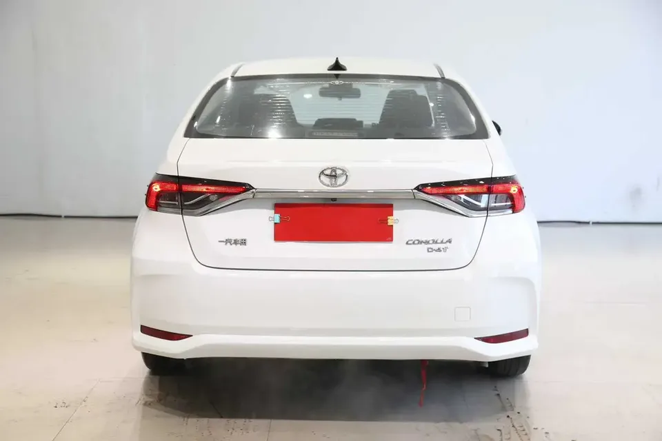 Toyota Corolla Corolla 2021 1.2T S-CVT Elite Edition 2022 — миниатюра 2