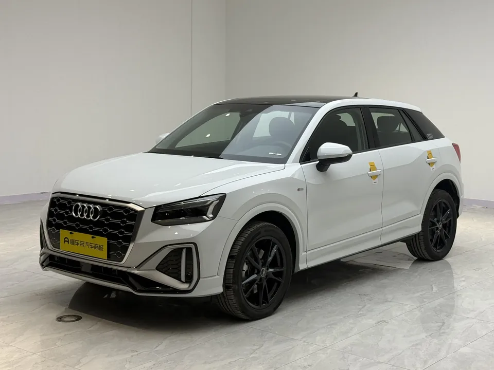 Audi Q2L 2024