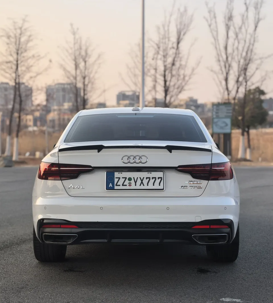 Audi a4 l 40 TFSI luxury and dynamic model 2023 — миниатюра 2