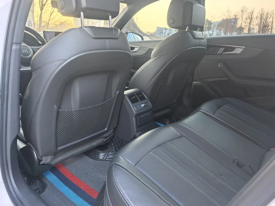 Audi a4 l 40 TFSI luxury and dynamic model 2023 — миниатюра 4