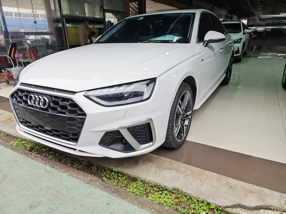 Audi a4 l 2022