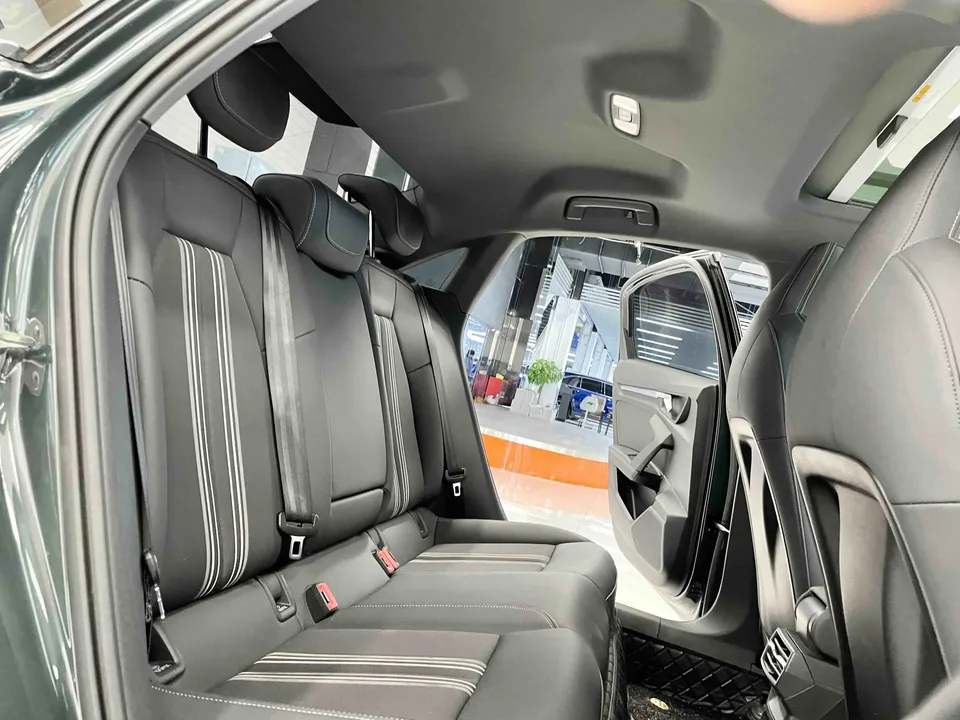 Audi A3 Audi A3 2024 Sportback 35 TFSI stylish and sporty 2024 — миниатюра 5