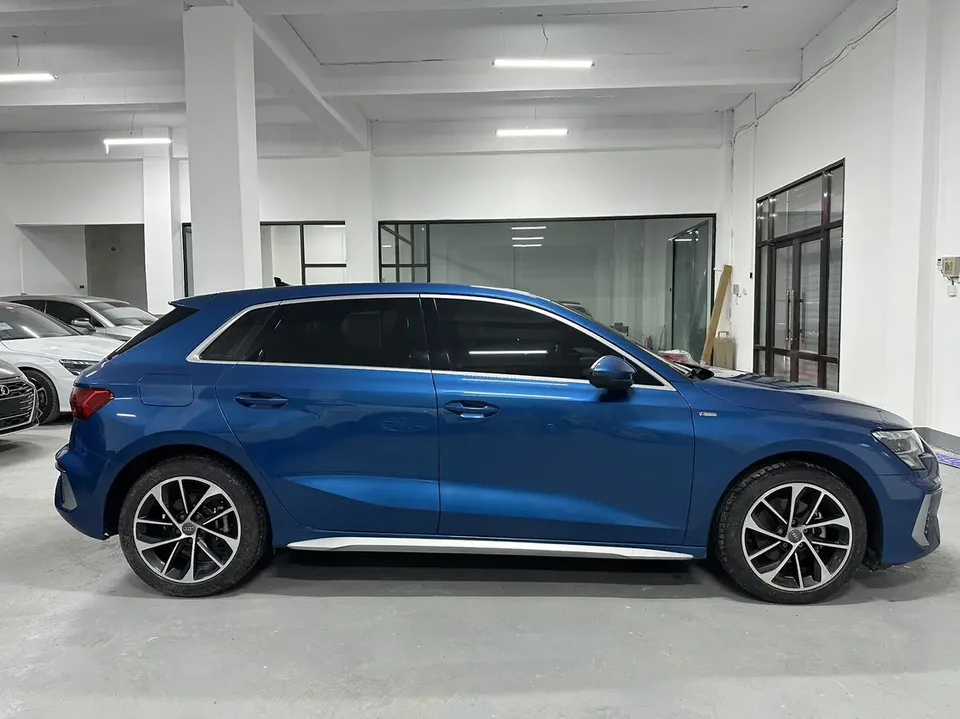 Audi A3 Sportback 35 TFSI Aggressive Sports Edition 2022 — миниатюра 5
