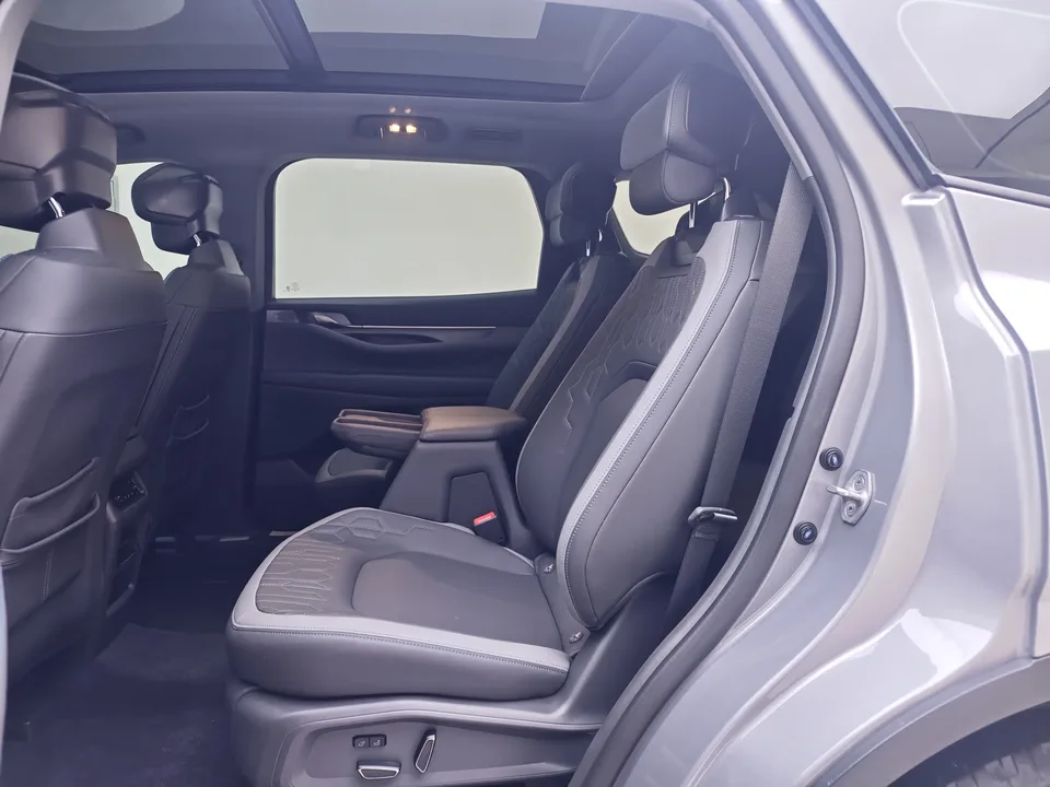 Ford Sharp boundary sharp boundary 2023 Edge L 2.0T EcoBoost 2WD 7-seat Luxury Edition 2023 — thumbnail 5