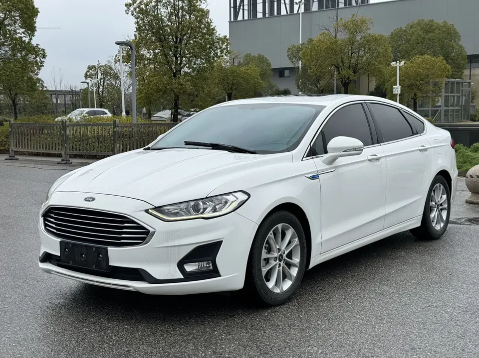 Ford Mondeo 2022