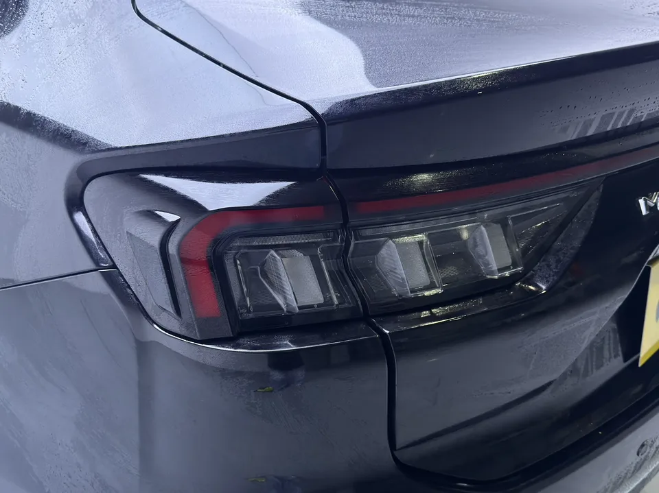 Ford Mondeo Mondeo EcoBoost 180 Comfort Edition 2024 — миниатюра 4