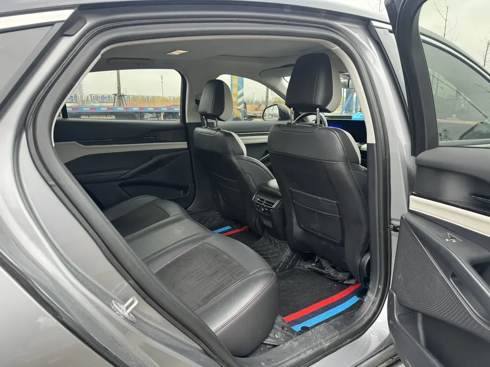 Ford Mondeo Mondeo EcoBoost 245 Luxury 2022 — миниатюра 3