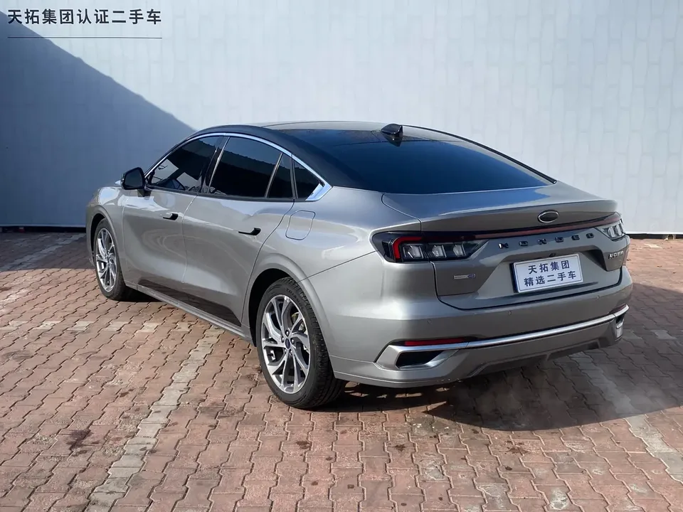 Ford Mondeo Mondeo 2022 Mondeo EcoBoost 245 Extreme Edition 2023 — thumbnail 4