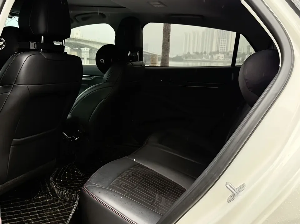 Ford Mondeo Mondeo EcoBoost 245 Luxury 2024 — миниатюра 3