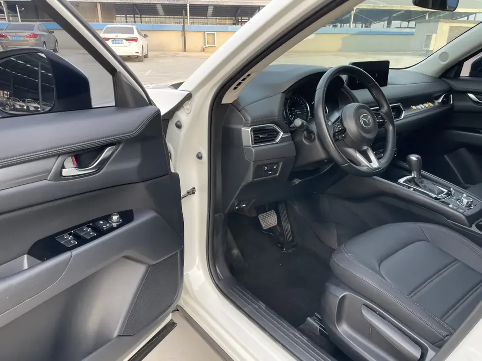 Mazda CX-5 2.0L Automatic 2WD Smart Edition 2023 — миниатюра 5