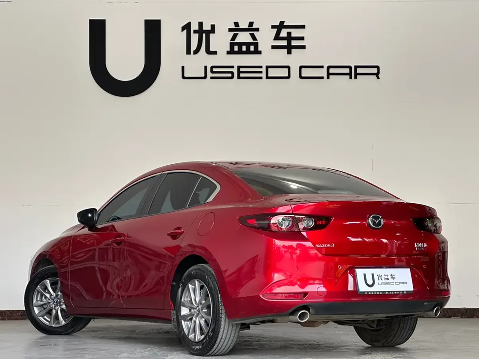 Mazda Axela 2.0L Automatic Quality Edition 2023 — миниатюра 4
