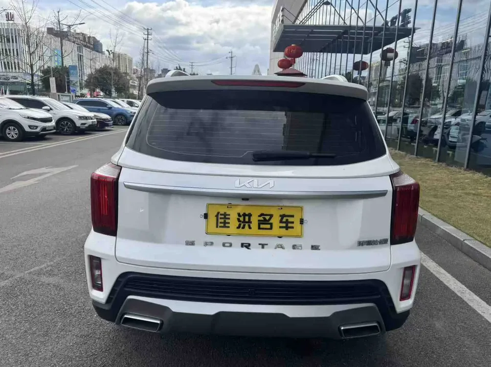 Kia Sportage Ace 2.0L Wonderful Edition 2023 — миниатюра 2