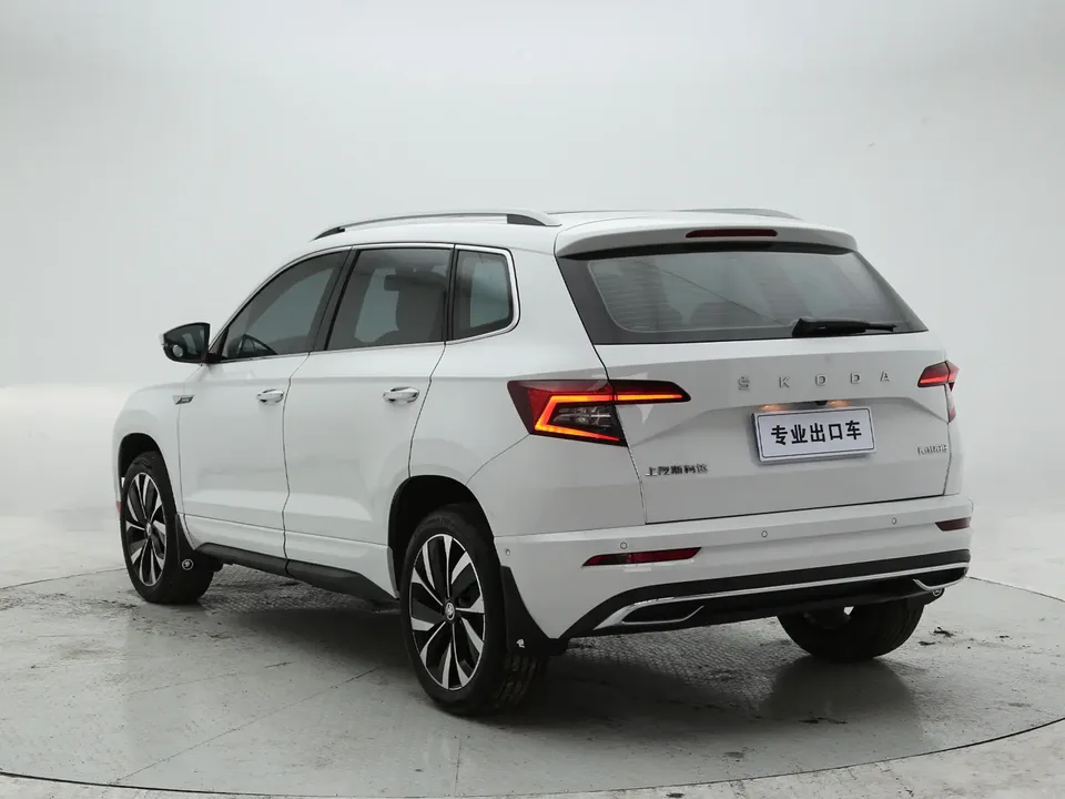 Skoda Karoq TSI280 Exclusive Edition 2024 — миниатюра 2