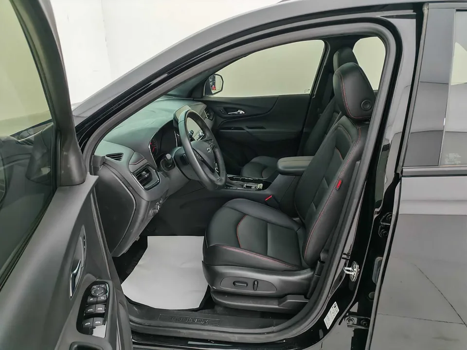 Chevrolet Equinox Explorer 2022 light hybrid 550T RS smart expansion version 2022 — миниатюра 5