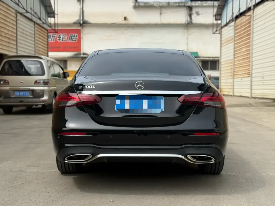 Mercedes-Benz E-Class E-Class 2022 Mercedes-Benz E-Class 2022 E 300 L Stylish sports sedan 2022 — thumbnail 2