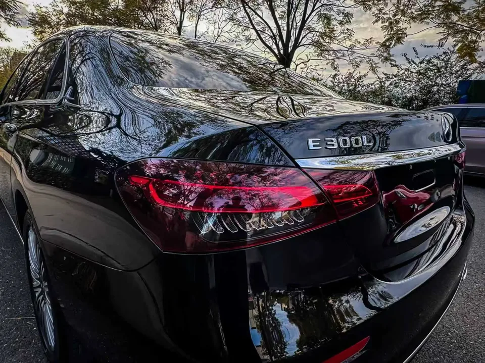 Mercedes-Benz E-Class E-Class 2022 Mercedes-Benz E-Class 2022 E 300 L stylish sedan 2022 — thumbnail 3