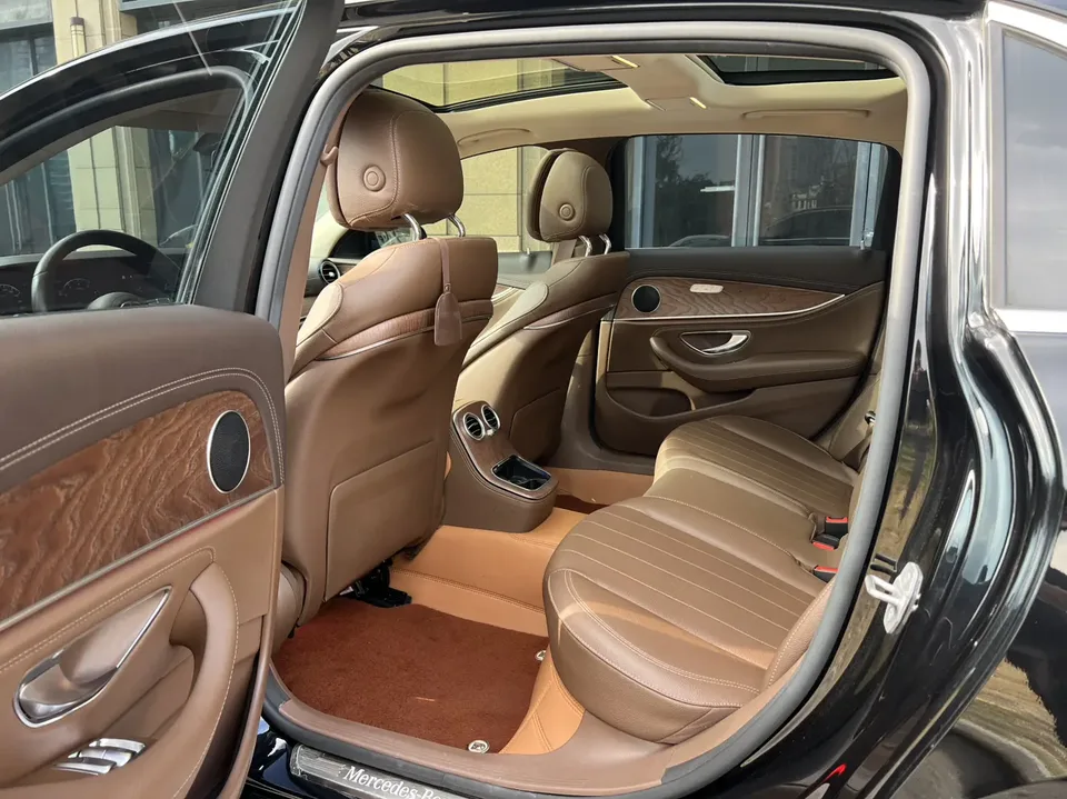 Mercedes-Benz E-Class E-Class 2022 Mercedes-Benz E-Class 2022 facelift E 300 L stylish sedan 2022 — thumbnail 3