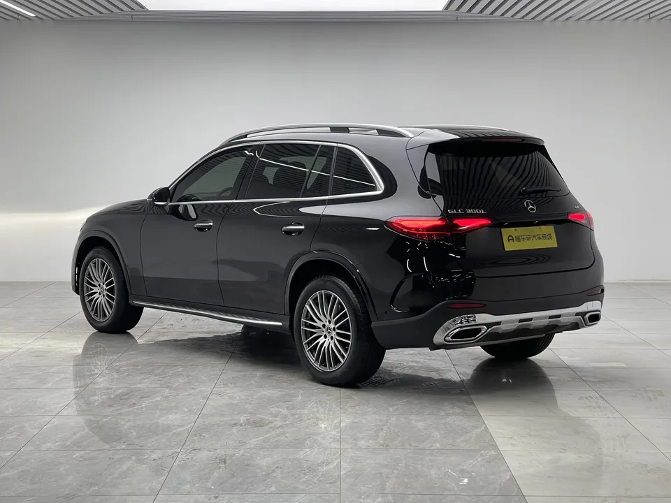 Mercedes-Benz GLC-Class Mercedes-Benz GLC 2024 GLC 300 L 4MATIC Dynamic 5-seater 2024 — миниатюра 2