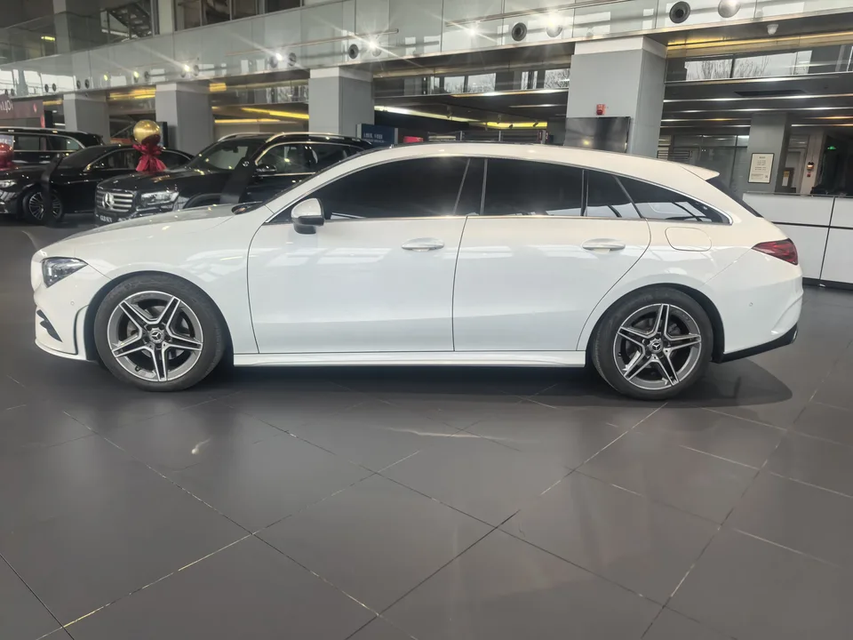 Mercedes-Benz CLA (Imported) 2023