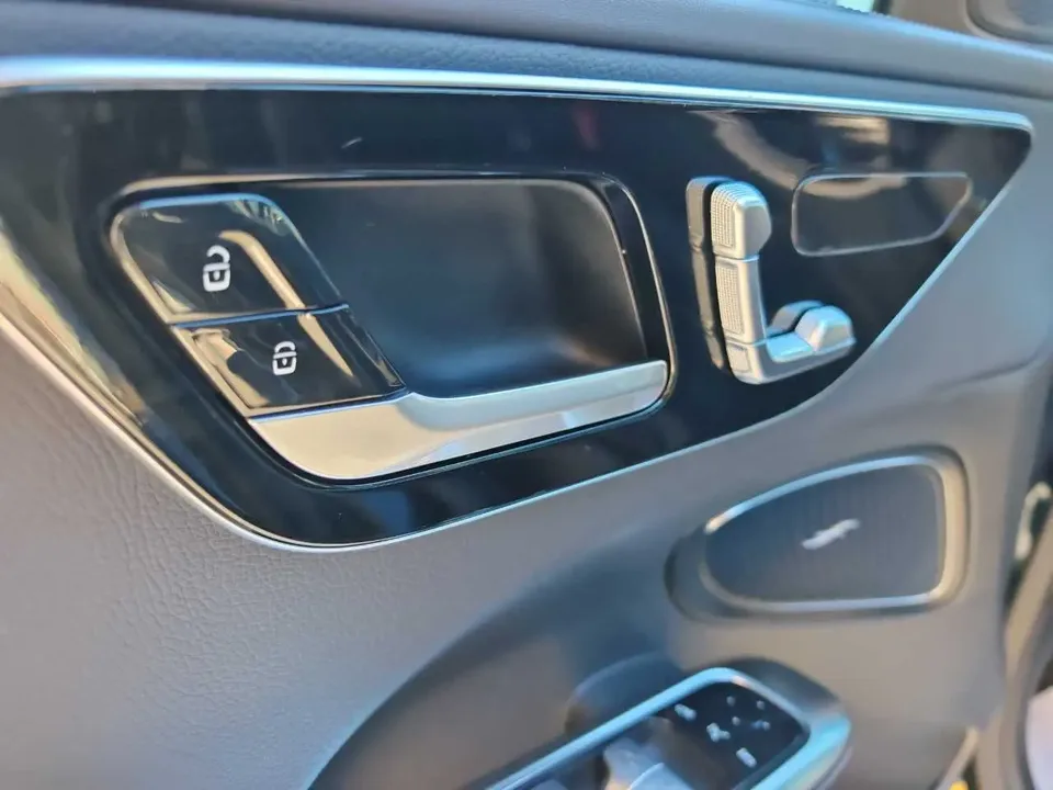 Mercedes-Benz Mercedes Benz C Class Mercedes-Benz C-Class 2022 C 200 L Sports Edition 2022 — миниатюра 5