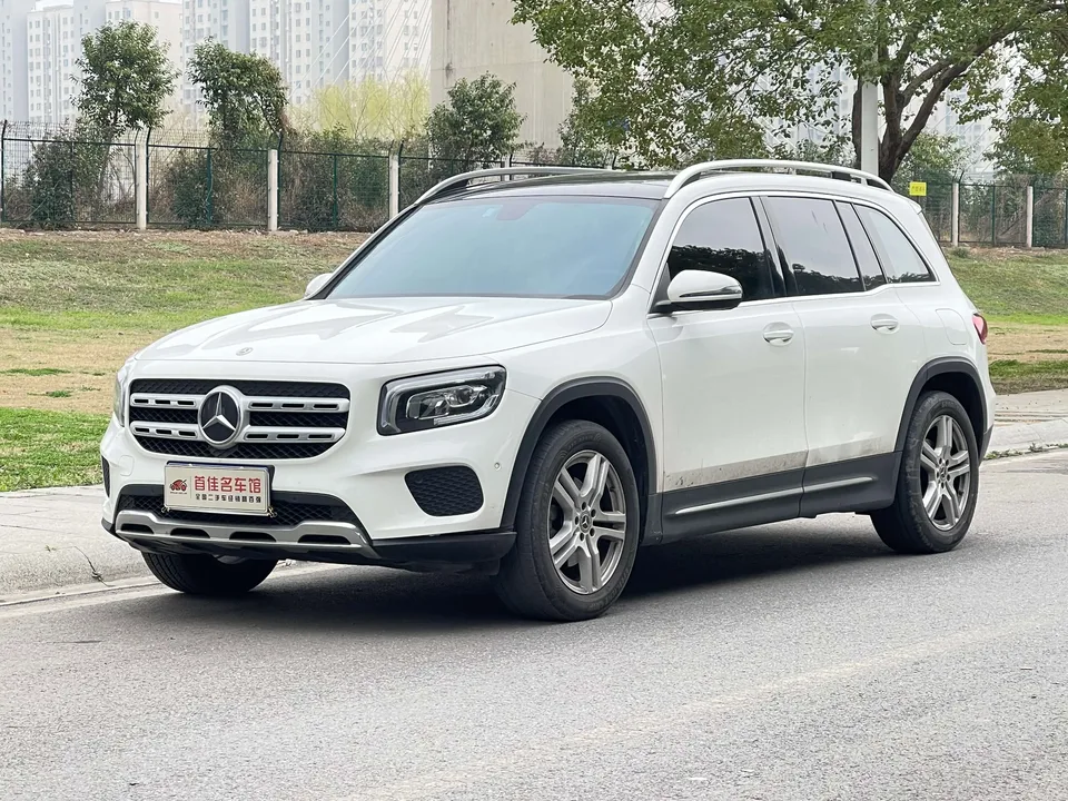 Mercedes-Benz GLB-Class 2022