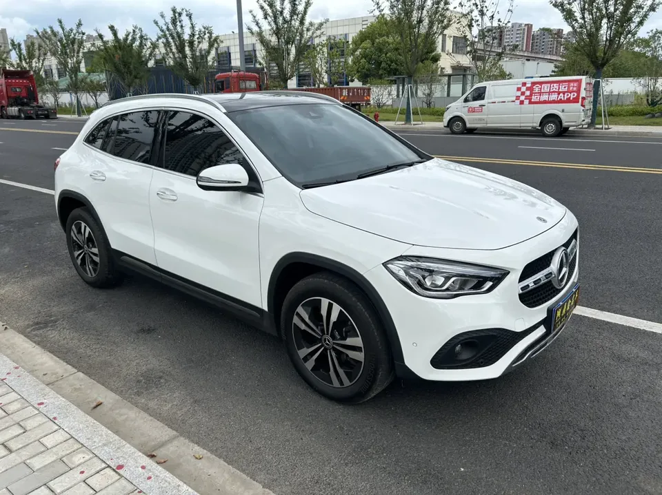 Mercedes-Benz GLA Mercedes-Benz GLA 2023 GLA 220 2023 — миниатюра 3