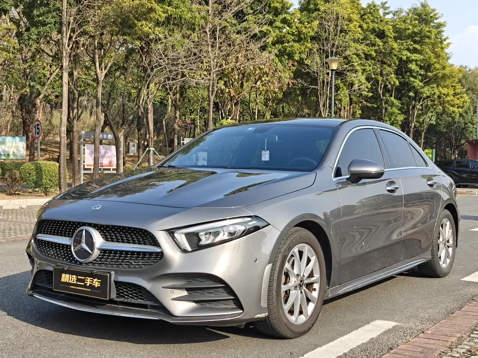 Mercedes-Benz Mercedes Benz A Class 2022