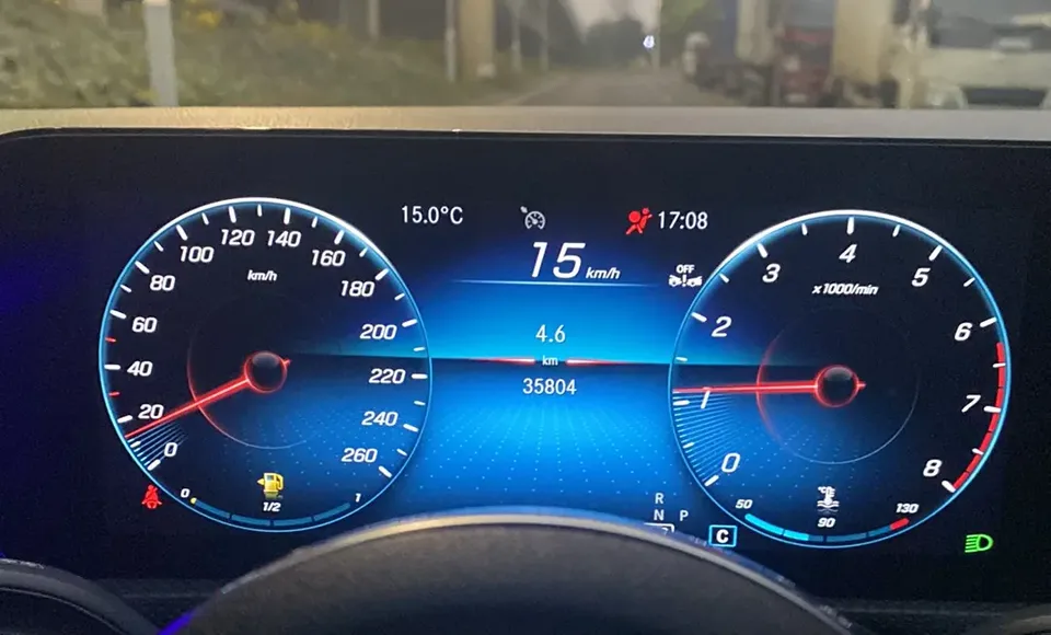 Mercedes-Benz Mercedes Benz A Class Mercedes-Benz A-Class 2023 A 200 L Sports Sedan Fashion Edition 2023 — миниатюра 5