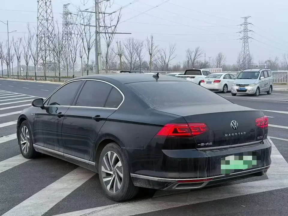 Volkswagen Magotan PHEV Magotan GTE 2022 luxury model 2024 — миниатюра 4