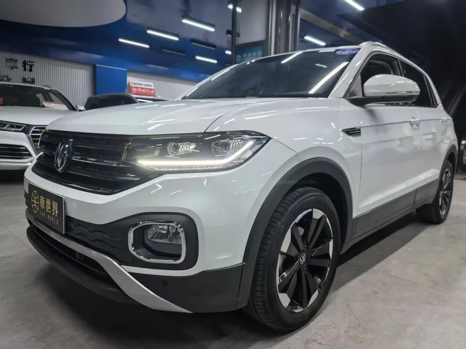 Volkswagen Explore the shadows 2023