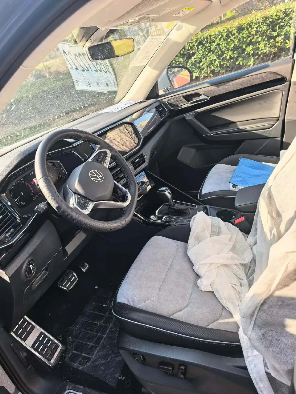 Volkswagen Tayron X 330TSI 2WD Premium Intelligent Edition 2026 — миниатюра 3