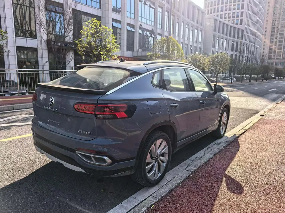 Volkswagen Tayron X 330TSI 2WD Premium Intelligent Edition 2026 — миниатюра 4