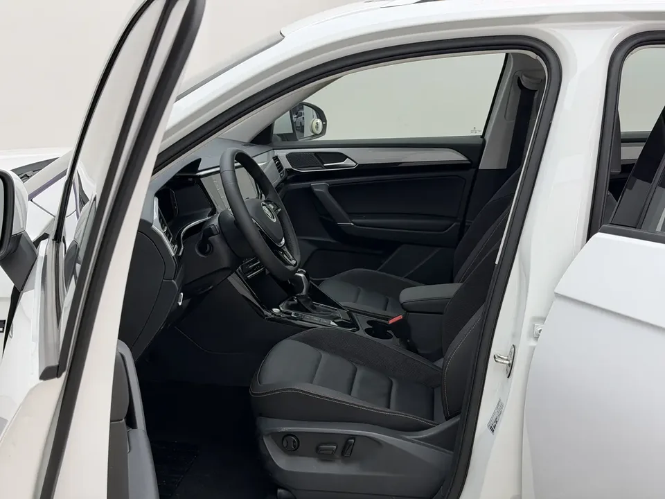 Volkswagen Tayron Tanyue 2022 330TSI 2WD Luxury Smart Edition 2022 — миниатюра 4