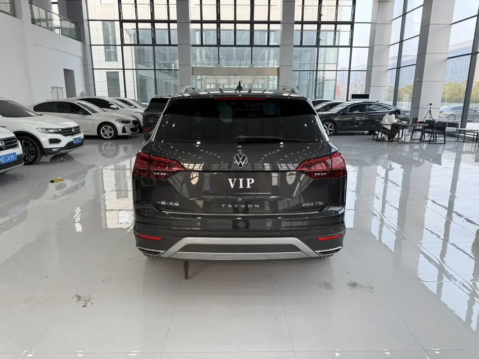 Volkswagen Tayron Tanyue 2022 280TSI 2WD Luxury Smart Edition 2022 — миниатюра 2